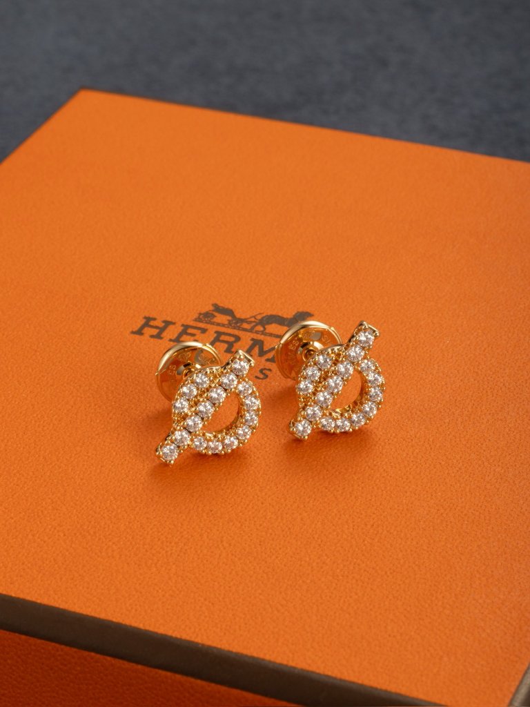 Hermes 18k Gold Diamond Stud Earrings, Iconic Knot Design, Luxury Fine Jewelry